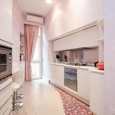 Apartment Luxury In Piazza Di Spagna Rome